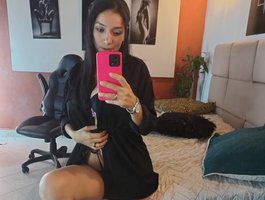 ashley-grey1