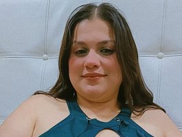 curvy-queen