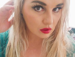 curvyvoicegoddess