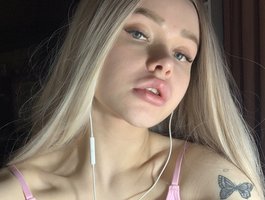 horny-little-girl