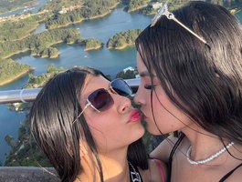 lesbianbarbiie