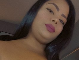 maturehotsquirt