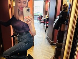 sexykika555